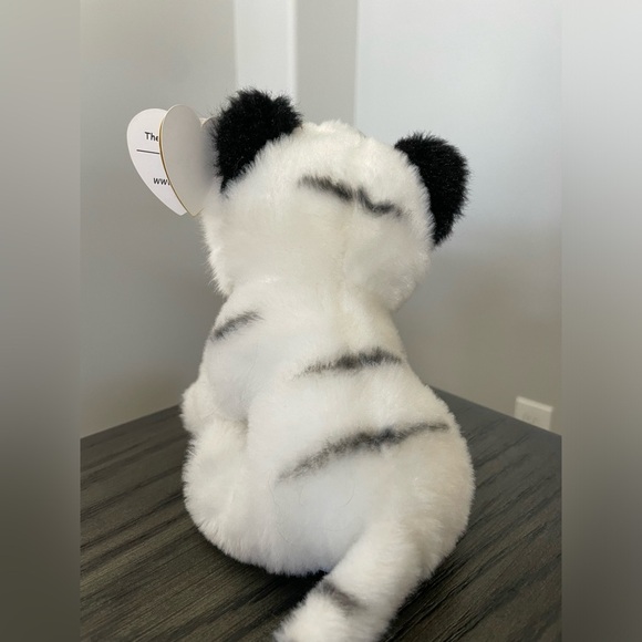 TY Beanie Babies Tundra White and Black Stuffed Tiger 6” - Picture 6 of 8
